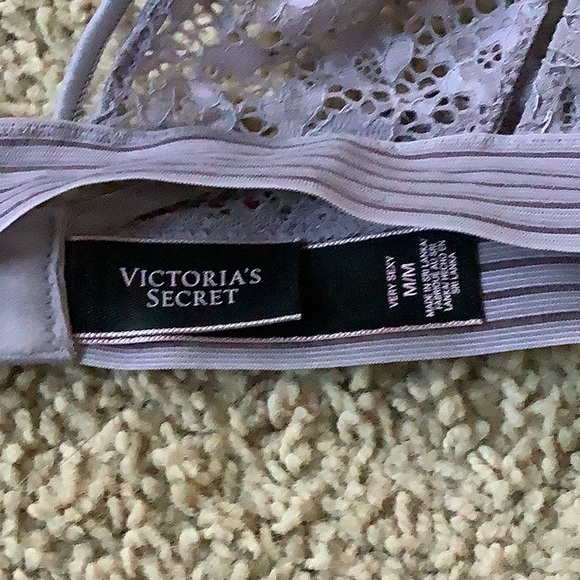 Victoria Secret bralette - Picture 2 of 3